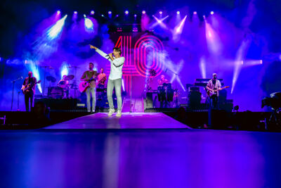 Clouseau @ Suikerrock, picture 5, photographed by Peter Smet - FrontView Magazine