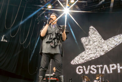 Gustaph @ Suikerrock 2024, picture 1, photographed by Peter Smet - FrontView Magazine