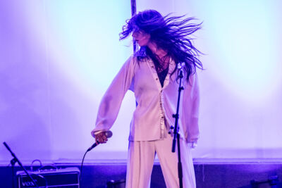 Meis @ M-IDZOMER, picture 16, photographed by Jürgen Bruynooghe - FrontView Magazine