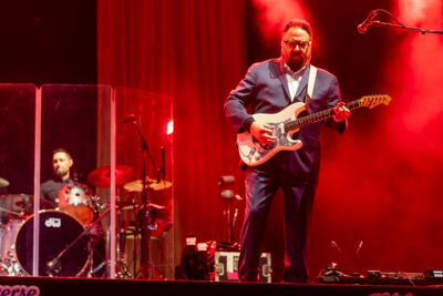 Chris Isaak @ Lokerse Feesten, foto 23, foto's door Edwin Houdevelt - FrontView Magazine