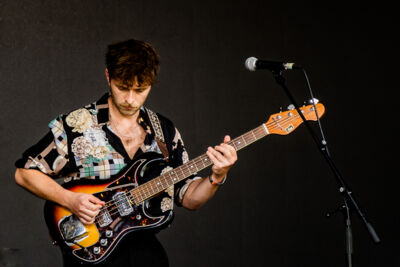 Dressed Like Boys @ M-IDZOMER, picture 3, photographed by Jürgen Bruynooghe - FrontView Magazine