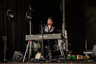Dressed Like Boys @ M-IDZOMER, picture 11, photographed by Jürgen Bruynooghe - FrontView Magazine