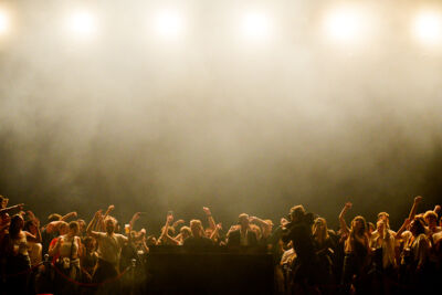 2manydjs @ Lokerse Feesten, picture 11, photographed by Gert Daemen - FrontView Magazine