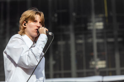Whispering Sons @ Lokerse Feesten 2024, picture 24, photographed by Edwin Houdevelt - FrontView Magazine