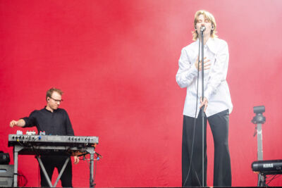Whispering Sons @ Lokerse Feesten 2024, picture 29, photographed by Edwin Houdevelt - FrontView Magazine