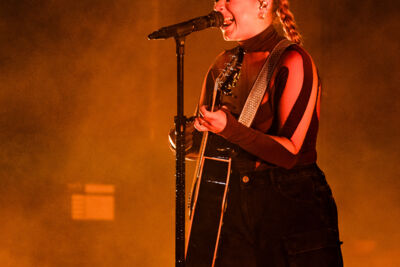 Laura Tesoro @ Beleuvenissen, picture 24, photographed by Jürgen Bruynooghe - FrontView Magazine