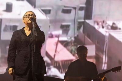 Massive Attack @ Lokerse Feesten, picture 25, photographed by Edwin Houdevelt - FrontView Magazine