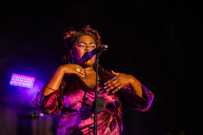 Oriana Ikomo @ Beleuvenissen, picture 12, photographed by Jürgen Bruynooghe - FrontView Magazine