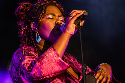 Oriana Ikomo @ Beleuvenissen, picture 20, photographed by Jürgen Bruynooghe - FrontView Magazine