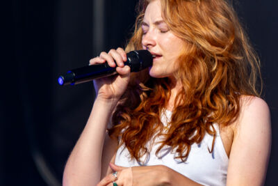 Froukje @ Lokerse Feesten, picture 15, photographed by Luc Klinckaert - FrontView Magazine