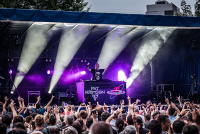 2 Fabiola & Pat Krimson @ Parkies Sint-Niklaas, picture 3, photographed by Danny Wagemans - FrontView Magazine