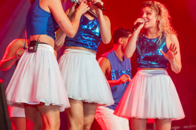 K3 @ Rijvers Festival 2024, picture 6, photographed by Dimitri Vanlommel - FrontView Magazine
