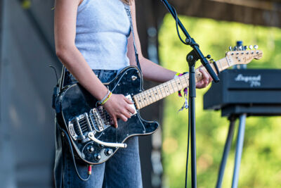Ise @ Rijvers Festival 2024, picture 2, photographed by Dimitri Vanlommel - FrontView Magazine