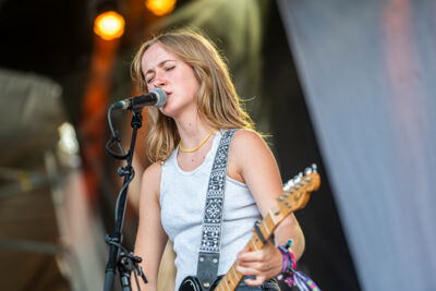 Ise @ Rijvers Festival 2024, picture 17, photographed by Dimitri Vanlommel - FrontView Magazine