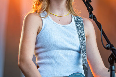 Ise @ Rijvers Festival 2024, picture 19, photographed by Dimitri Vanlommel - FrontView Magazine