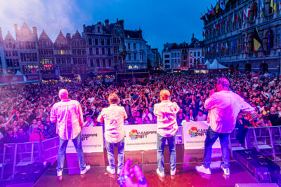 4TACT @ Vlaanderen Zingt - Bollekesfeesten Antwerpen, picture 2, photographed by Youri Vanlommel - FrontView Magazine