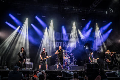 Booze Brothers @ Fonnefeesten 2024, picture 17, photographed by Danny Wagemans - FrontView Magazine