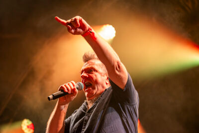 Ivan Pecnik @ Vlaanderen Zingt - Bollekesfeesten Antwerpen, picture 7, photographed by Youri Vanlommel - FrontView Magazine