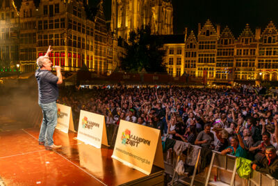 Ivan Pecnik @ Vlaanderen Zingt - Bollekesfeesten Antwerpen, picture 13, photographed by Youri Vanlommel - FrontView Magazine