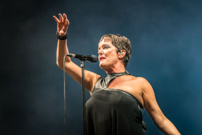 Kosheen @ Fonnefeesten 2024, foto 8, foto's door Danny Wagemans - FrontView Magazine