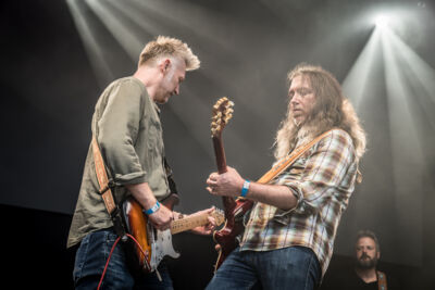 Red Red @ Fonnefeesten 2024, picture 19, photographed by Danny Wagemans - FrontView Magazine