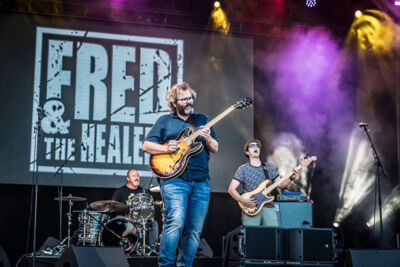 Fred and the Healers @ Fonnefeesten 2024, foto 12, foto's door Danny Wagemans - FrontView Magazine