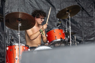 SHY @ Bollekesfeesten 2024, picture 11, photographed by Marc Verdonck - FrontView Magazine