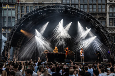 Dj Licious @ Bollekesfeesten 2024, picture 2, photographed by Marc Verdonck - FrontView Magazine