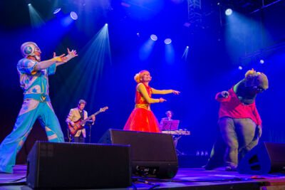 Kaatje @ Rijvers Festival 2024, picture 4, photographed by Jurgen Van De Maele - FrontView Magazine