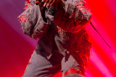 Coely @ Rijvers Festival 2024, picture 7, photographed by Jurgen Van De Maele - FrontView Magazine