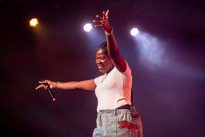 Coely @ Rijvers Festival 2024, picture 21, photographed by Jurgen Van De Maele - FrontView Magazine