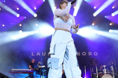 Laura Tesoro @ Beveren buiten, picture 9, photographed by Peter Casie - FrontView Magazine