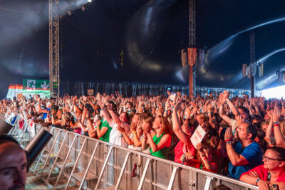 Pommelien Thijs @ Rijvers Festival 2024, picture 7, photographed by Dimitri Vanlommel - FrontView Magazine