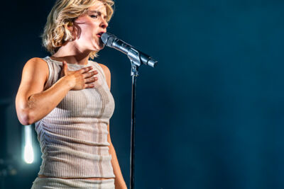Pommelien Thijs @ Rijvers Festival 2024, picture 8, photographed by Dimitri Vanlommel - FrontView Magazine