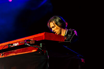 The Teskey Brothers @ OLT Rivierenhof, picture 3, photographed by Peter Smet - FrontView Magazine