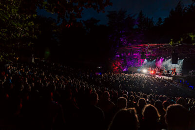 The Teskey Brothers @ OLT Rivierenhof, picture 24, photographed by Peter Smet - FrontView Magazine