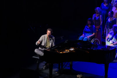 Bent Van Looy in Koor @ Stadsschouwburg Antwerpen, foto 16, foto's door David Johnson - FrontView Magazine
