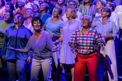 Bent Van Looy in Koor @ Stadsschouwburg Antwerpen, foto 27, foto's door David Johnson - FrontView Magazine