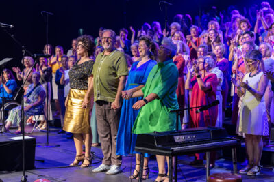 Bent Van Looy in Koor @ Stadsschouwburg Antwerpen, foto 29, foto's door David Johnson - FrontView Magazine