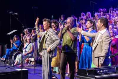 Bent Van Looy in Koor @ Stadsschouwburg Antwerpen, foto 30, foto's door David Johnson - FrontView Magazine
