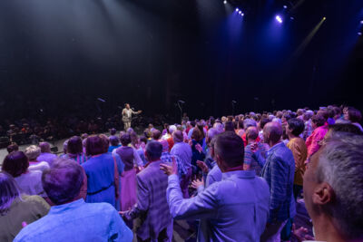 Bent Van Looy in Koor @ Stadsschouwburg Antwerpen, foto 44, foto's door David Johnson - FrontView Magazine
