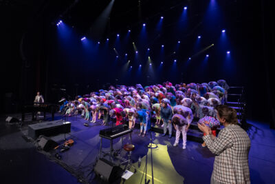 Bent Van Looy in Koor @ Stadsschouwburg Antwerpen, foto 45, foto's door David Johnson - FrontView Magazine
