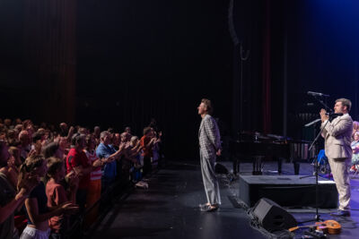 Bent Van Looy in Koor @ Stadsschouwburg Antwerpen, foto 48, foto's door David Johnson - FrontView Magazine