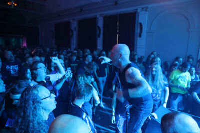 Bark! @ de casino, foto 21, foto's door Peter Casie - FrontView Magazine