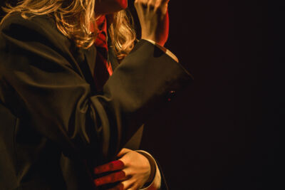 Girl In Red @ Vorst Nationaal, picture 1, photographed by Jelle Meersschaut - FrontView Magazine