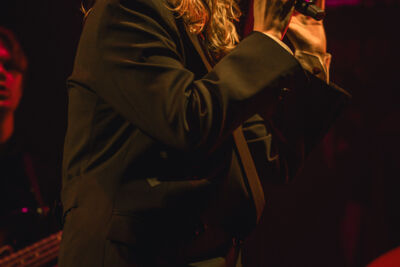 Girl In Red @ Vorst Nationaal, picture 2, photographed by Jelle Meersschaut - FrontView Magazine