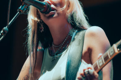 Nieve Ella @ Vorst Nationaal, picture 2, photographed by Jelle Meersschaut - FrontView Magazine