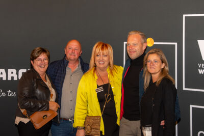 Première voor hetzelfde geld @ Het farcetheater, picture 11, photographed by Jurgen Van De Maele - FrontView Magazine