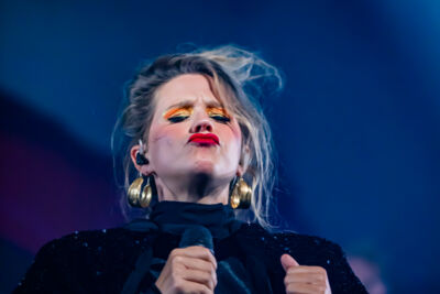 Selah Sue @ Het Depot, picture 8, photographed by Leen Verlinden - FrontView Magazine