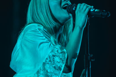 Aurora @ Vorst Nationaal, picture 7, photographed by Jelle Meersschaut - FrontView Magazine